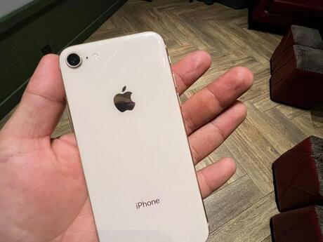 Apple iPhone 8 Gold 64GB