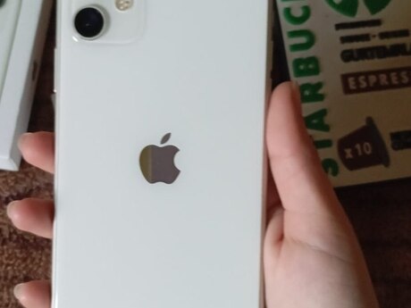 Apple iPhone 11 White 128GB/4GB