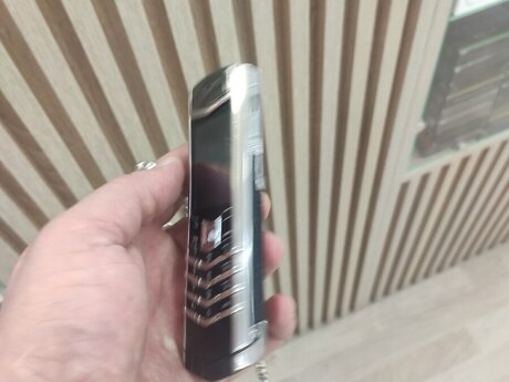 Vertu Signature S Design Black and White 4GB