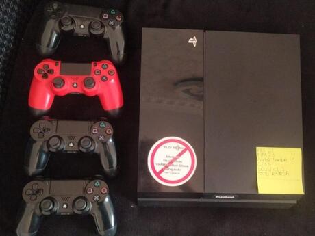 Sony PlayStation 4 500GB