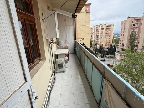 Yeni Günəşlidə 5 otaqlı köhnə tikili mənzil satılır, 106 m², 203 000 AZN, şəkil 5 / 12
