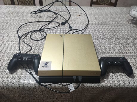 PlayStation 4 Fat Taco Bell edition, 500GB