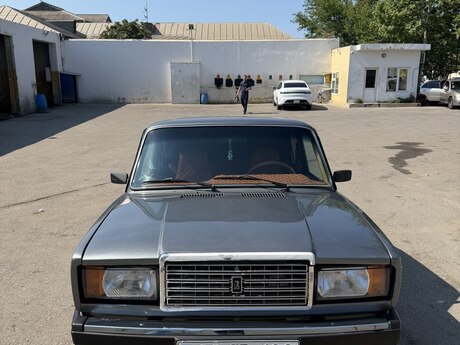 LADA (VAZ) 2107, 2010 il