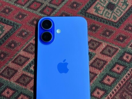 Apple iPhone 16 Ultramarine 128GB/8GB