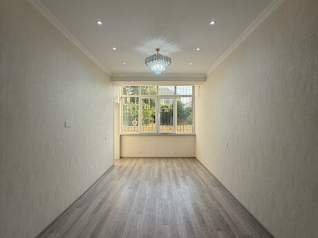 Qurtuluş 93 kompleksində 3 otaqlı yeni tikili mənzil satılır, 72 m², 84 000 AZN, şəkil 4 / 11
