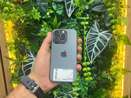 Apple iPhone 15 Pro Black Titanium 128GB/8GB