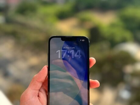 Apple iPhone 13 Midnight 128GB/4GB