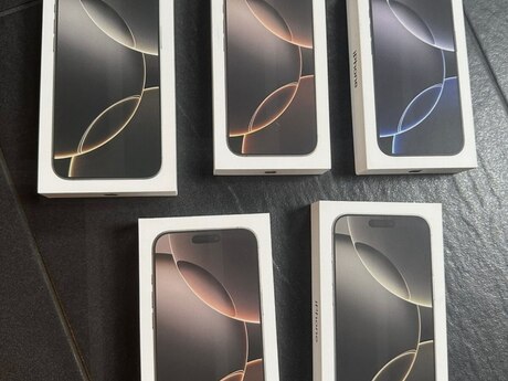 Apple iPhone 16 Pro Desert Titanium 256GB/8GB
