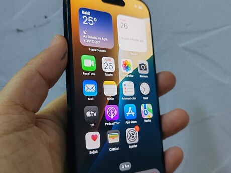 Apple iPhone 16 Pro Black Titanium 128GB/8GB
