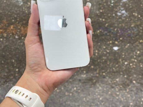 Apple iPhone 13 Starlight 128GB/4GB