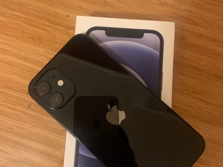Apple iPhone 12 Black 64GB/4GB