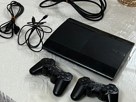 Sony Playstation 3 Super Slim