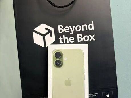 Apple iPhone 17 Sage 256GB/8GB