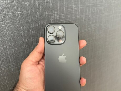 Apple iPhone 16 Pro Black Titanium 128GB/8GB