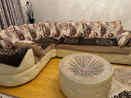 Künc divan