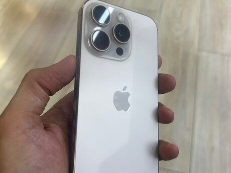 Apple iPhone 16 Pro Desert Titanium 128GB/8GB