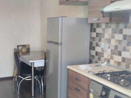 1-otaqlı yeni tikili kirayə verilir, Gəncə ş., 35 m²