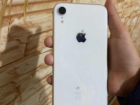 Apple iPhone XR White 64GB/3GB