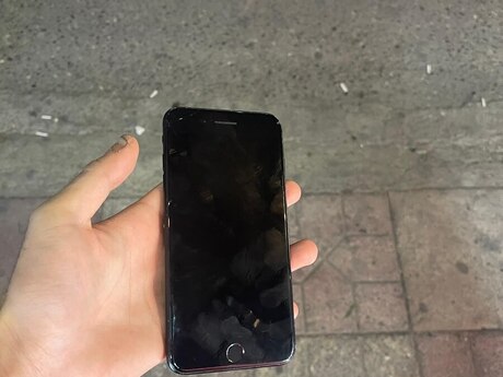 Apple iPhone 7 Plus Jet Black 32GB