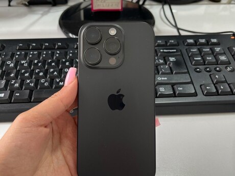 Apple iPhone 16 Pro Black Titanium 128GB/8GB