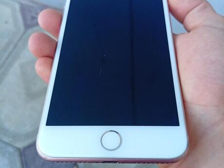 Apple iPhone 8 Plus Gold 64GB