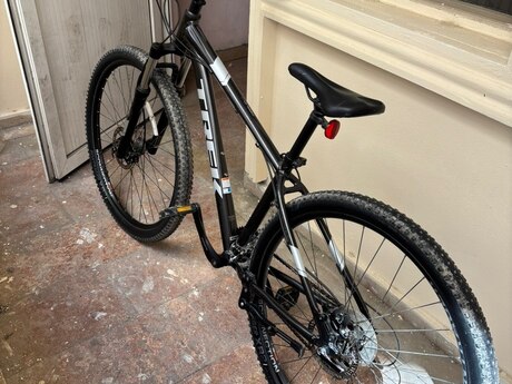 Velosiped Trek marlin 6