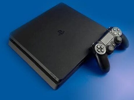 PlayStation 4 Slim 1TB