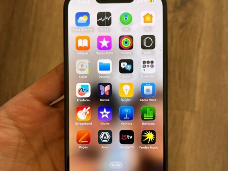 Apple iPhone 16e Black 128GB/8GB