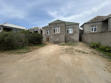 Binədə 3 otaqlı həyət evi satılır, 130 m², 113 000 AZN, şəkil 2 / 12