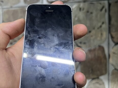 Apple iPhone SE Silver 16GB