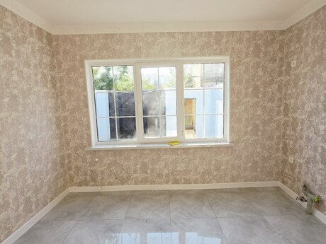 4 rooms · 145 m²