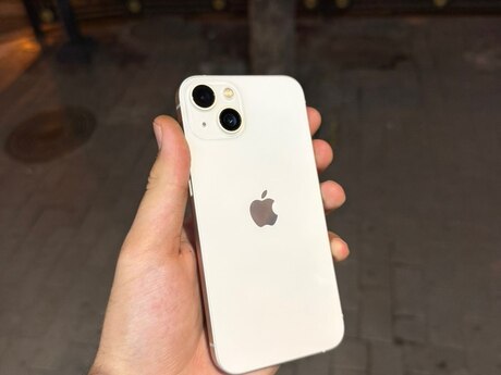 Apple iPhone 13 Starlight 256GB/4GB