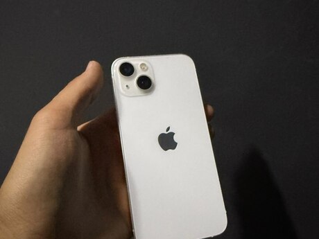 Apple iPhone 13 Starlight 128GB/4GB