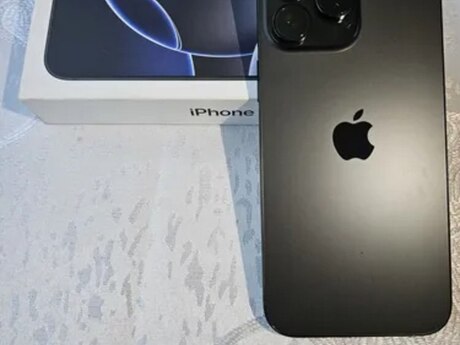 Apple iPhone 16 Pro Black Titanium 128GB/8GB