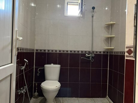 Mərdəkanda 5 otaqlı həyət evi kirayə verilir, 150 m², 560 AZN/ay, şəkil 5 / 12