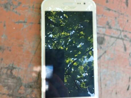 Samsung Galaxy J2 Gold 8GB/1GB