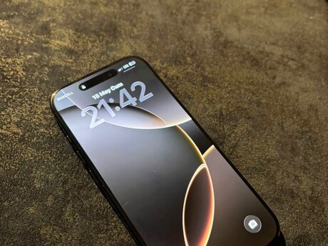 Apple iPhone 16 Pro Black Titanium 128GB/8GB