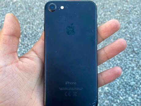 Apple iPhone 7 Black 32GB