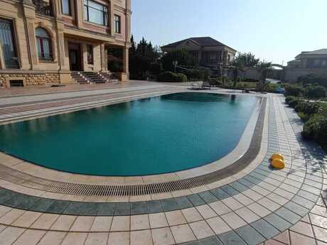 Villa kirayə verilir, Novxanı qəs.