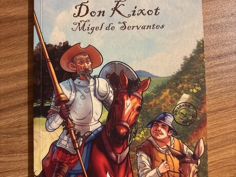 Don Kixot Azərbaycanca-İngiliscə kitab 