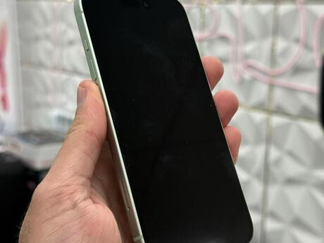 Apple iPhone 15 Green 128GB/6GB