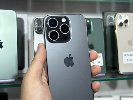 Apple iPhone 15 Pro Black Titanium 128GB/8GB