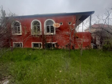 4 otaqlı ev, 300 m², Sulutəpə, 186 000 AZN