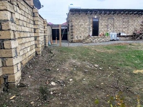 1 otaq · 300 m² · 1/1 mərtəbə, Masazır