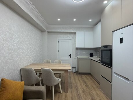 Qurtuluş 93 kompleksində 3 otaqlı yeni tikili mənzil satılır, 54 m², 83 000 AZN, şəkil 5 / 11