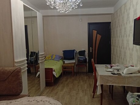 7-ci mikrorayonda 1 otaqlı köhnə tikili mənzil satılır, 40 m², 89 000 AZN, şəkil 2 / 10