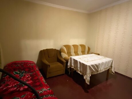 8 Noyabrda 3 otaqlı həyət evi kirayə verilir, 100 m², 67 AZN/ay, şəkil 2 / 5