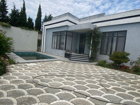 4 otaq · 124 m² · 1/1 mərtəbə, Mərdəkan