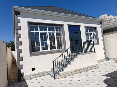 4 otaq · 100 m² · 1/1 mərtəbə, Binə
