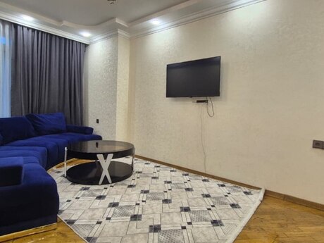5 otaq · 128 m² · 12/19 mərtəbə, Koroğlu